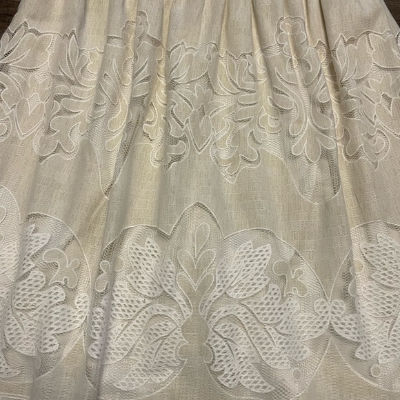 011 Old Navy size S Cream Lace Dress - Picture 2 of 6
